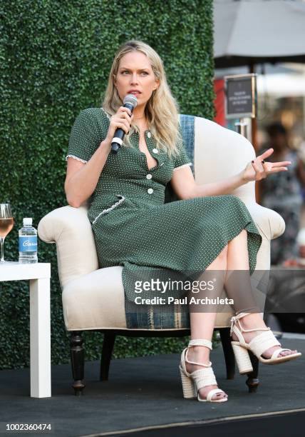 jilly hendrix feet 3