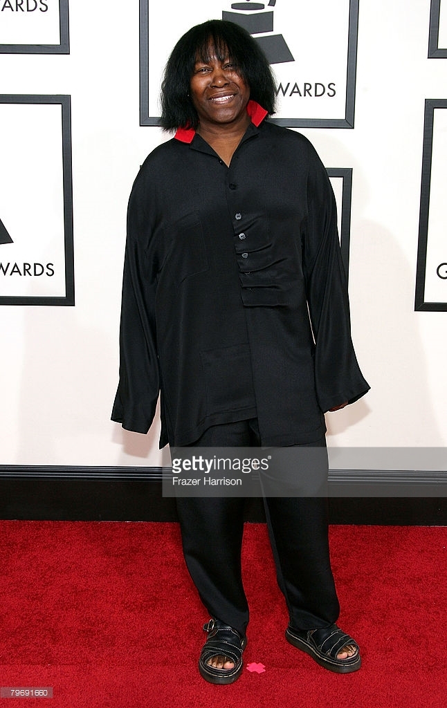 joan armatrading feet