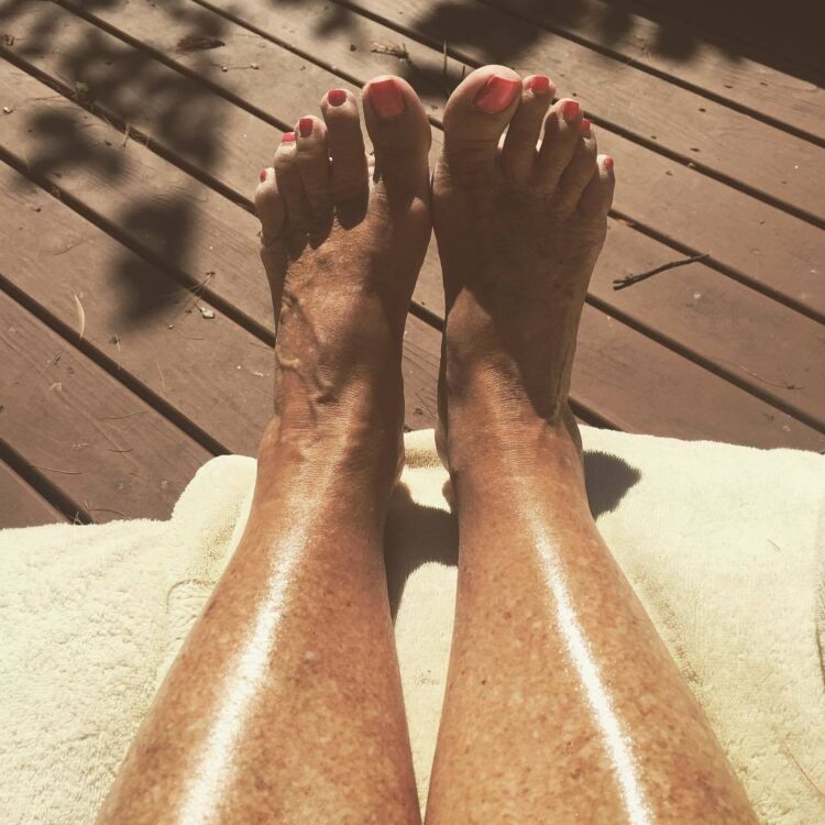 joan lunden feet 2