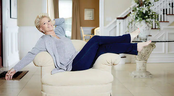 joan lunden feet 5