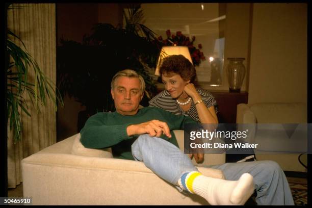 joan mondale feet