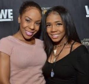 joann lee kelly feet 5