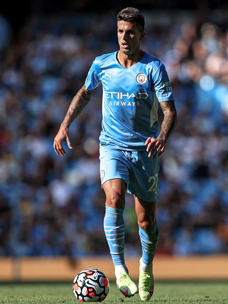 joao cancelo feet 5