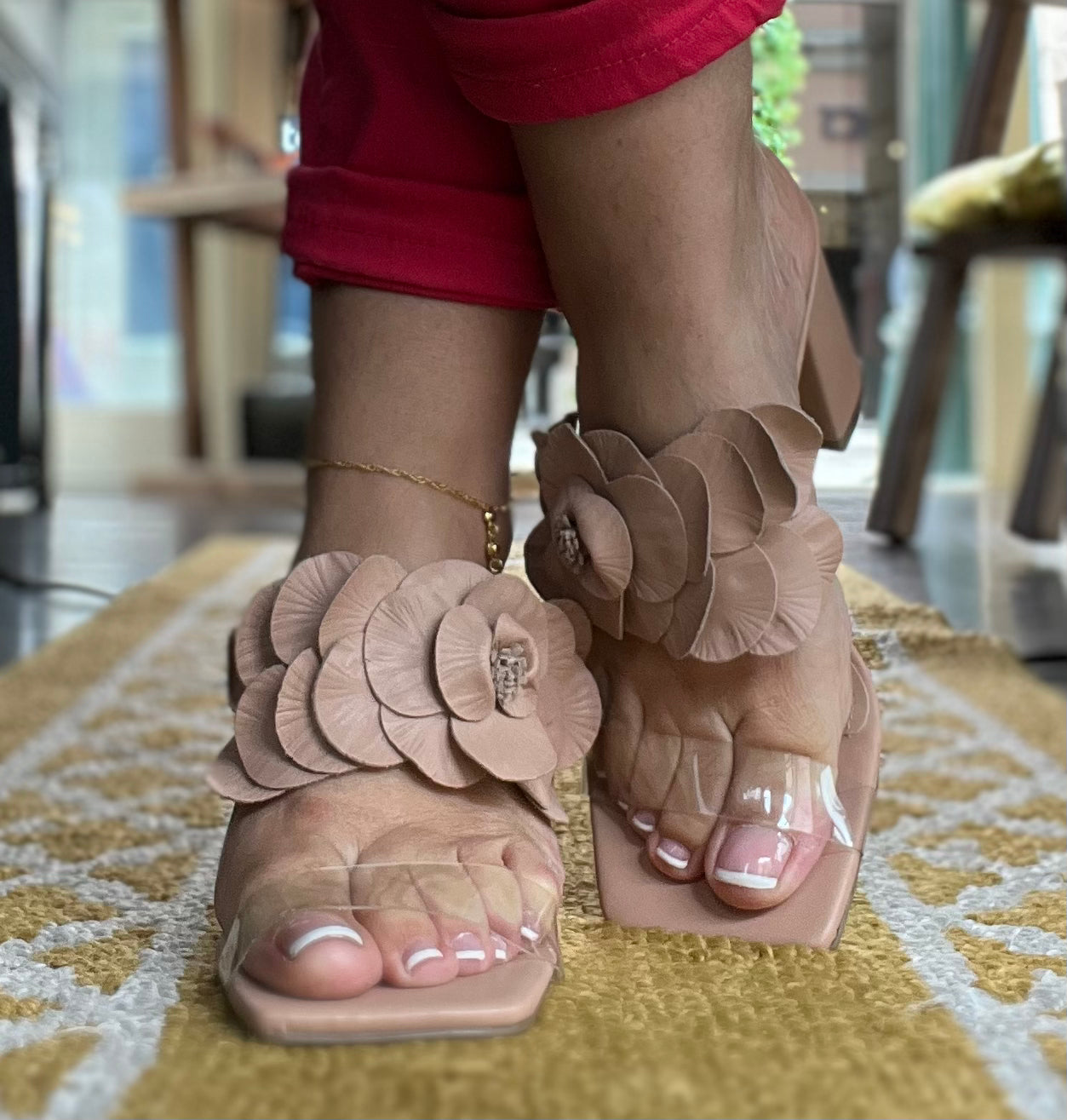 joaquina feet 6