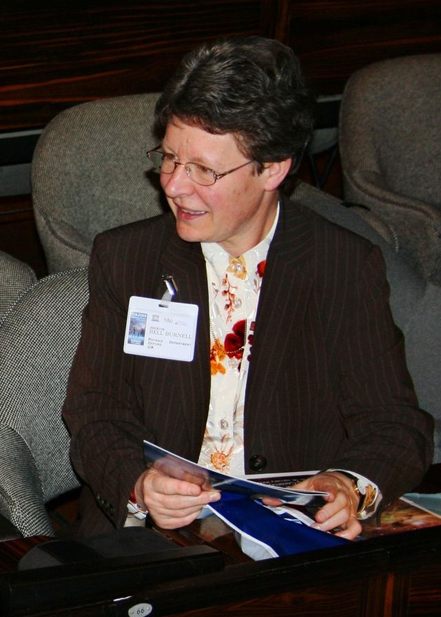 jocelyn bell burnell feet 4