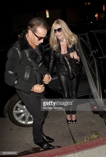 jocelyn wildenstein feet 3