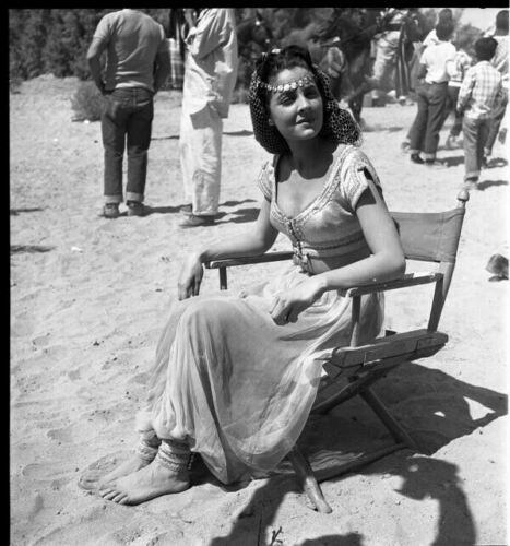 jody lawrance feet 2