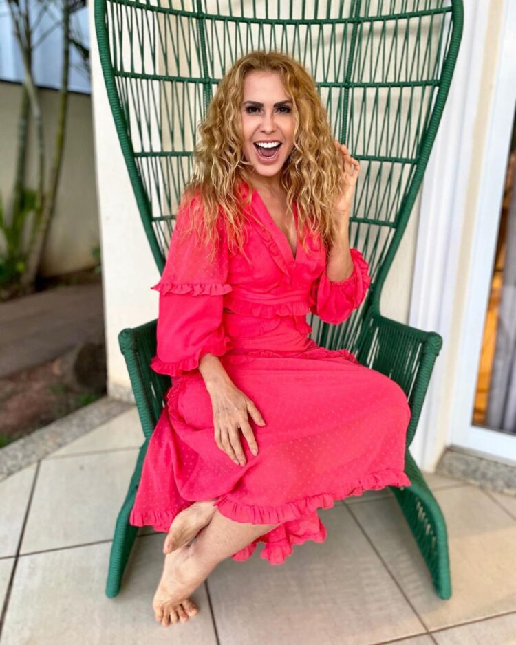 joelma feet 1
