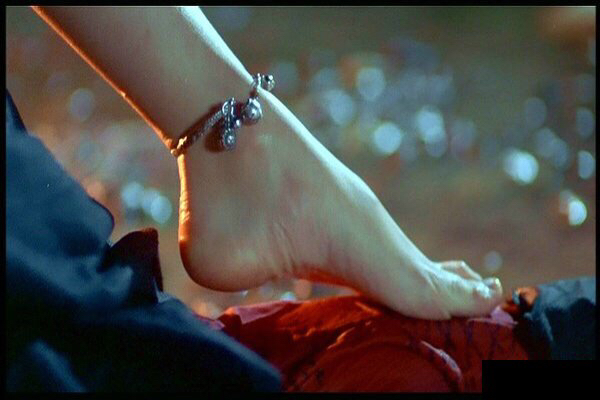 joey wong feet 3