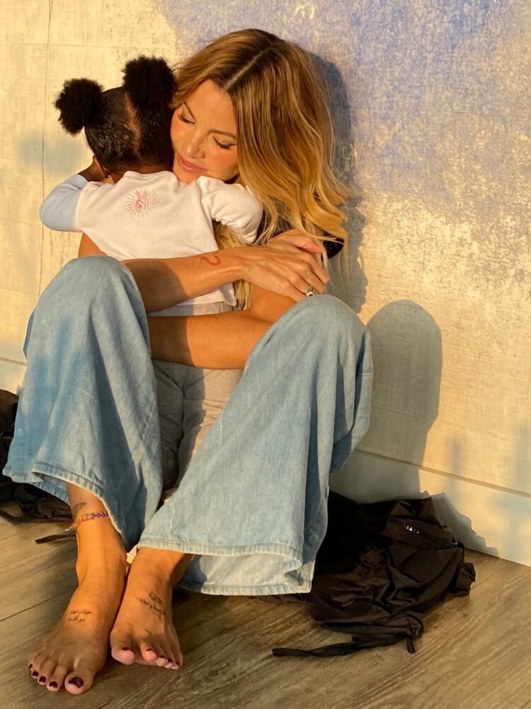 johana bahamon feet 2