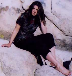 johnette napolitano feet 5
