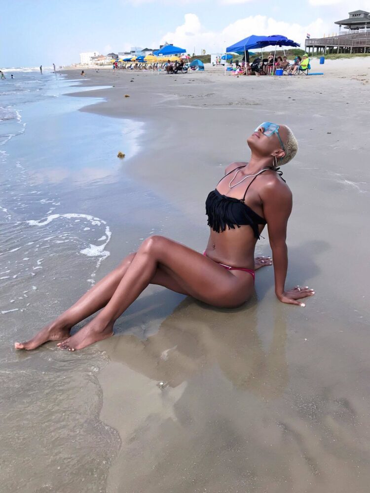 jolanda jones feet 4