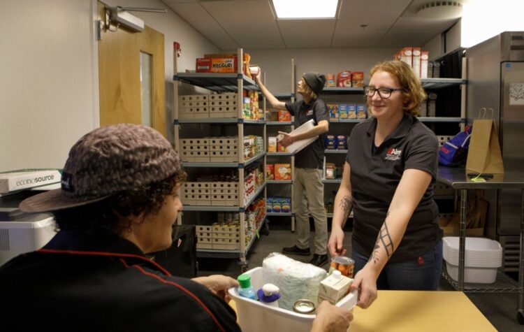 jolee alexander feet 5