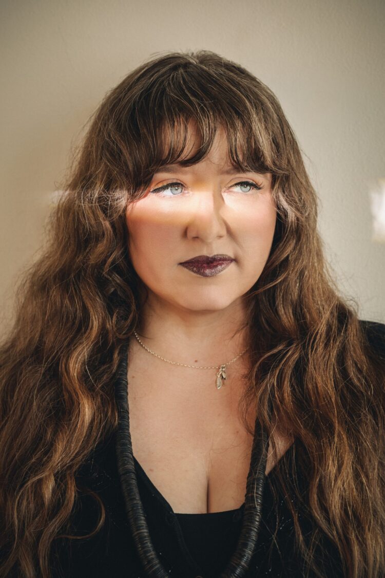 jolie holland feet 4