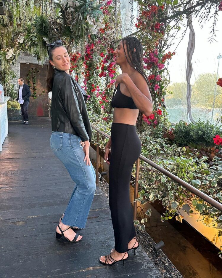 jordan thompson feet 5