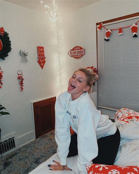 jordyn jones lifewithwinter feet 4