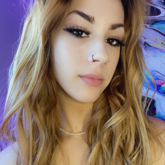 jordyn jones lifewithwinter feet 5