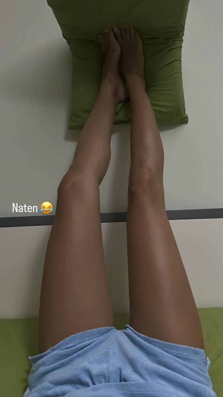 jori mezuda feet 4