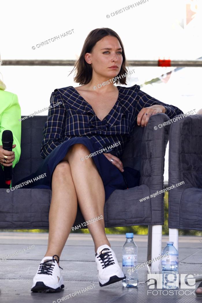 josefin asplund feet 3