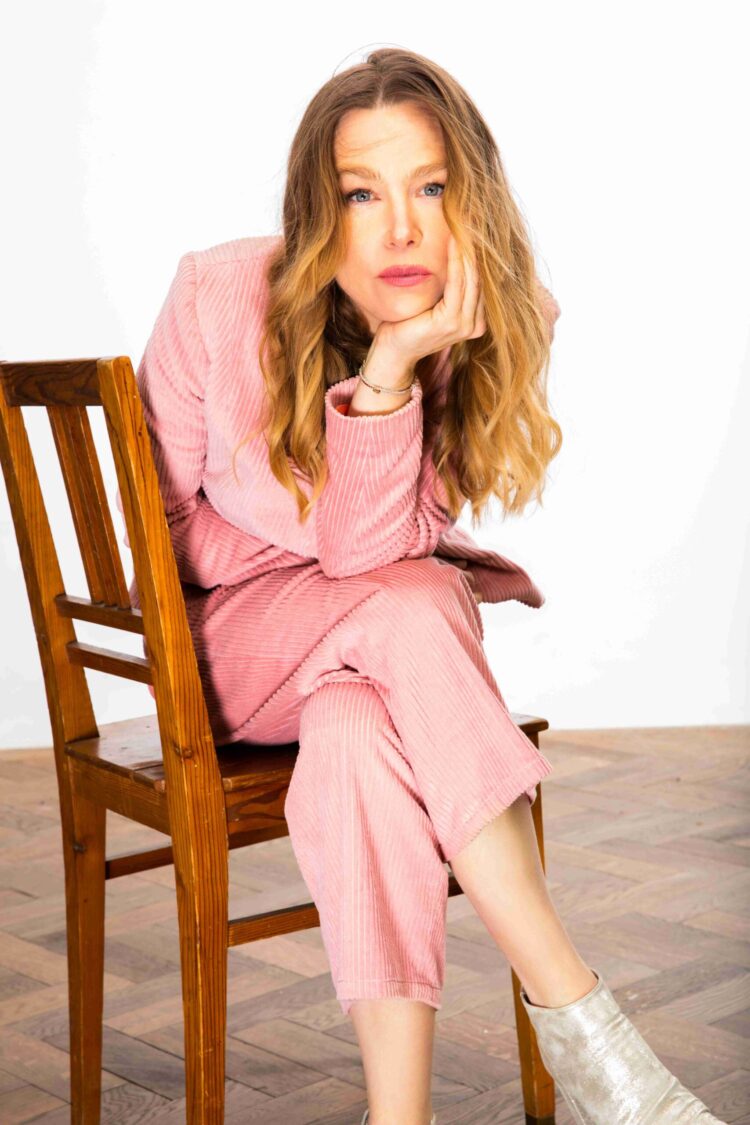 josefina bakosova feet 1 scaled