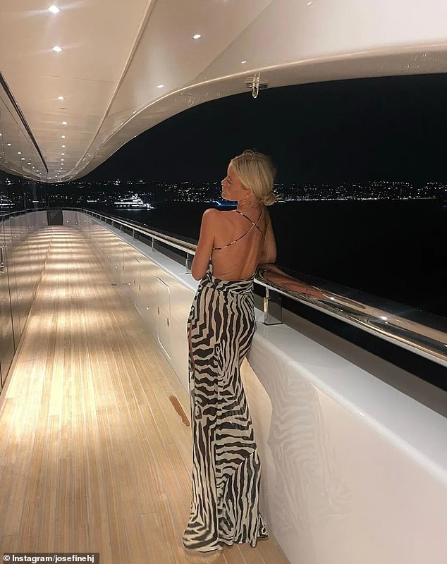 josefine hanning jensen feet 3