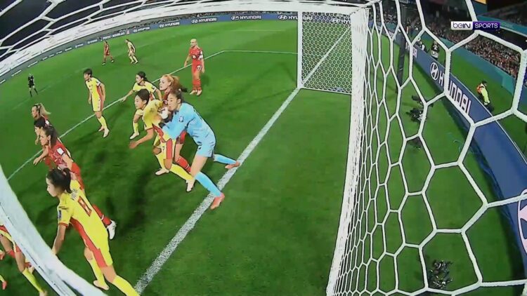 josefine simone feet 6