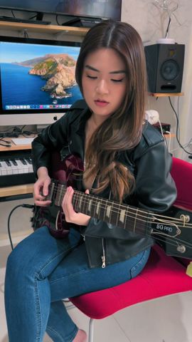 josephine alexandra feet 3