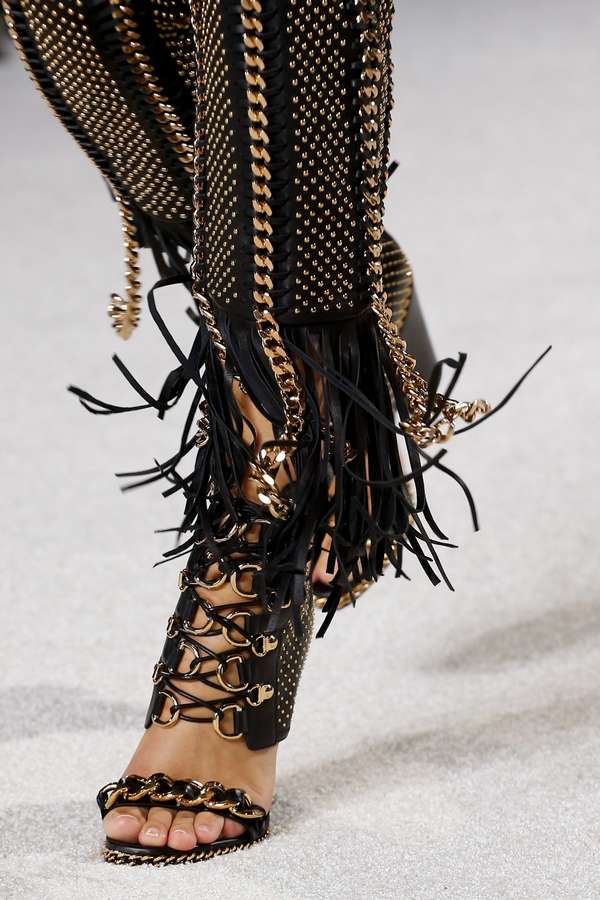 josephine le tutour feet 2