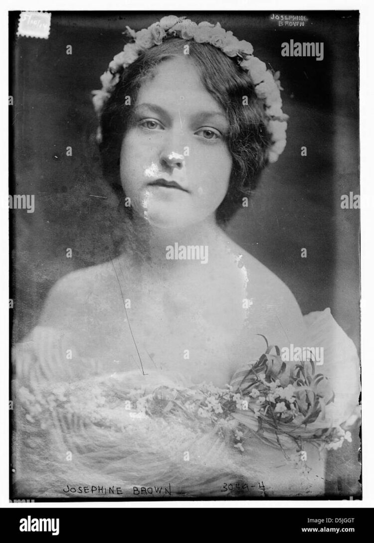 josephine lovett feet 6