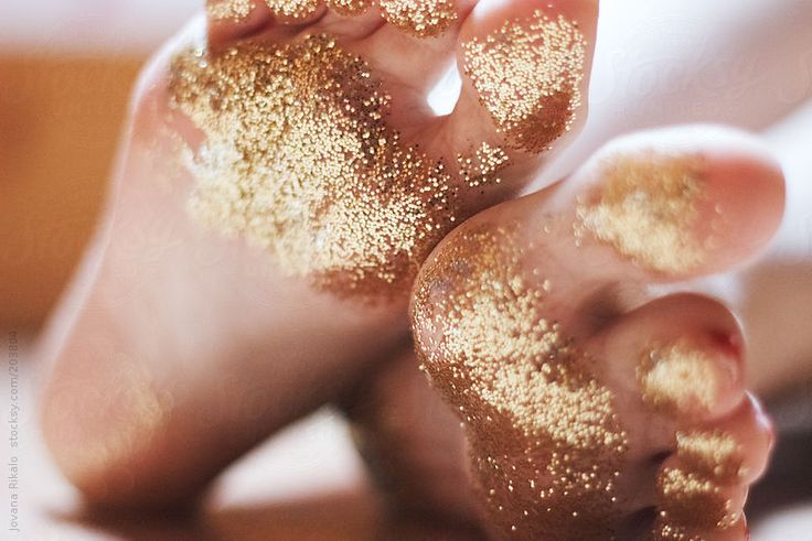 jovana coutinho feet 5