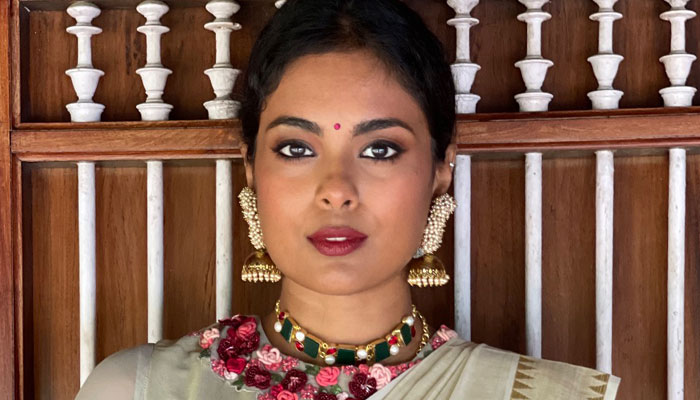 jovita george feet 5