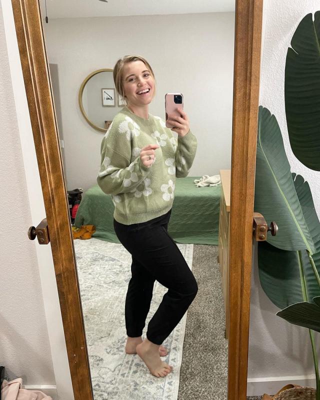 joy anna duggar feet 2