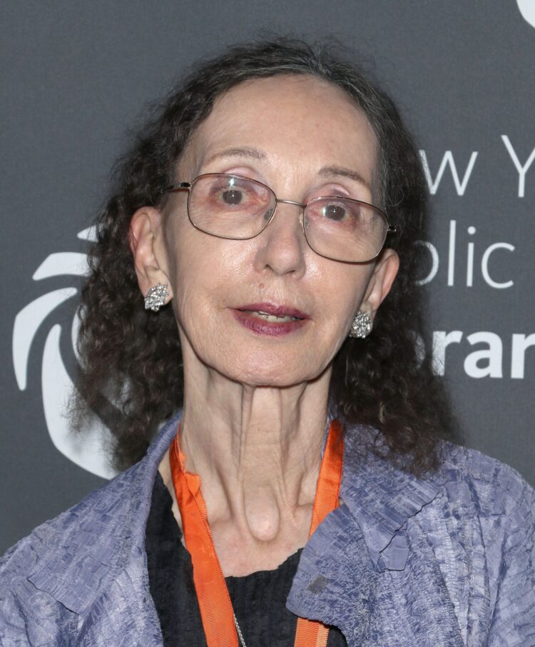 joyce carol oates feet scaled