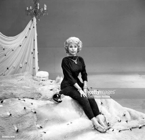 joyce jameson feet