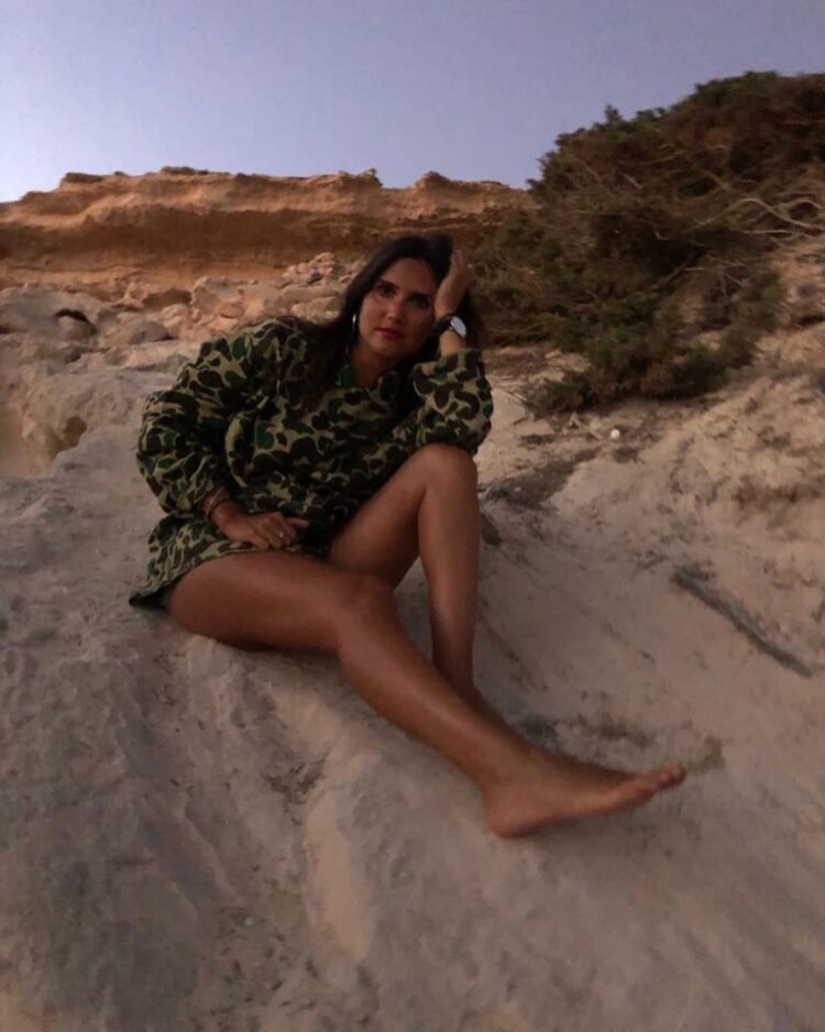 joyce jonathan feet 5