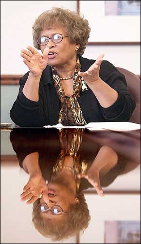 joycelyn elders feet 5