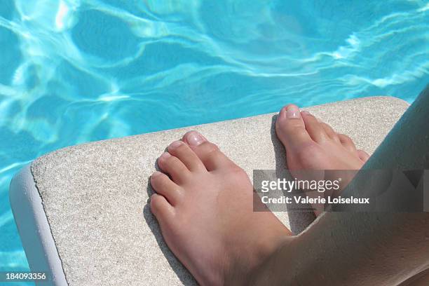 jozy bernadette feet 3