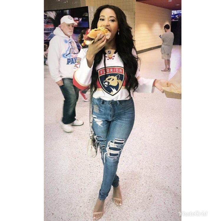 jubilee sharpe feet 4