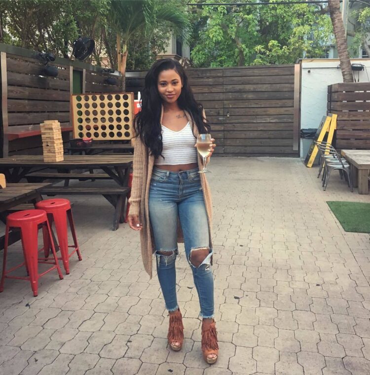 jubilee sharpe feet 5