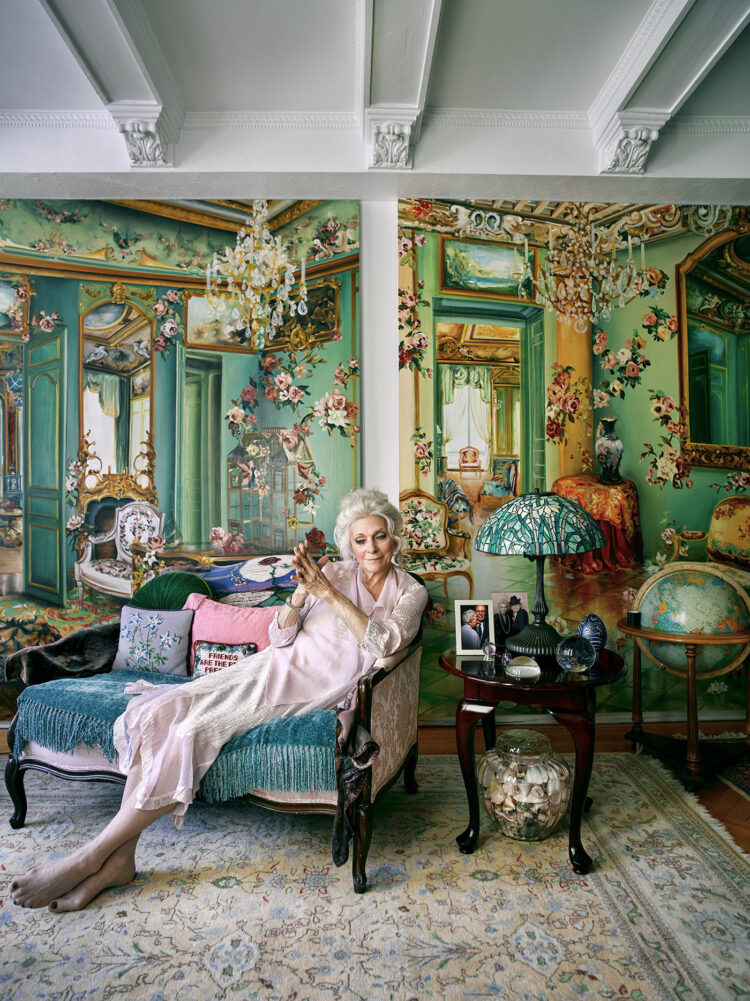 judith collins feet 4