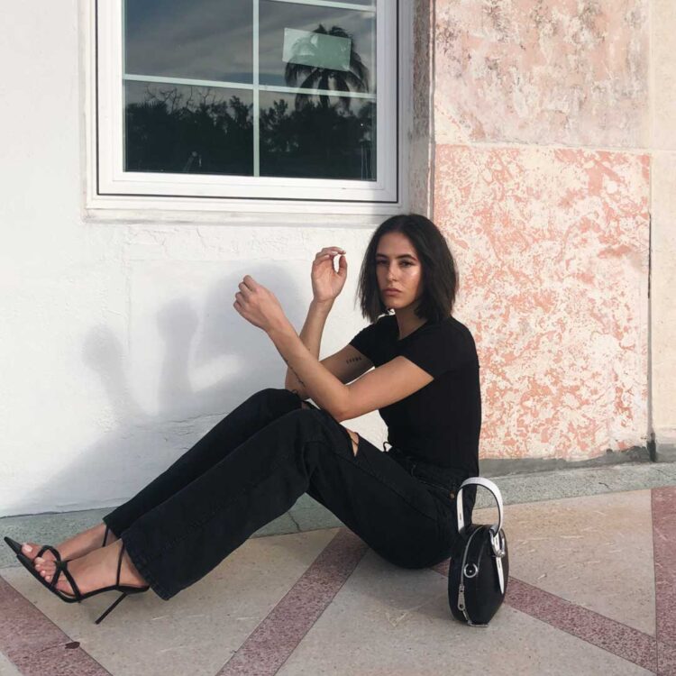 jules jacobson feet 5