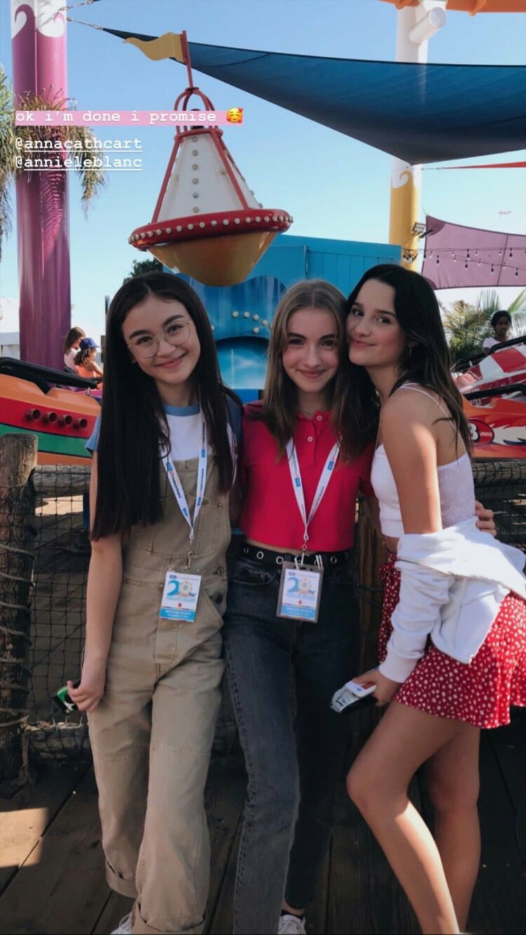 jules laurenandjules feet 1