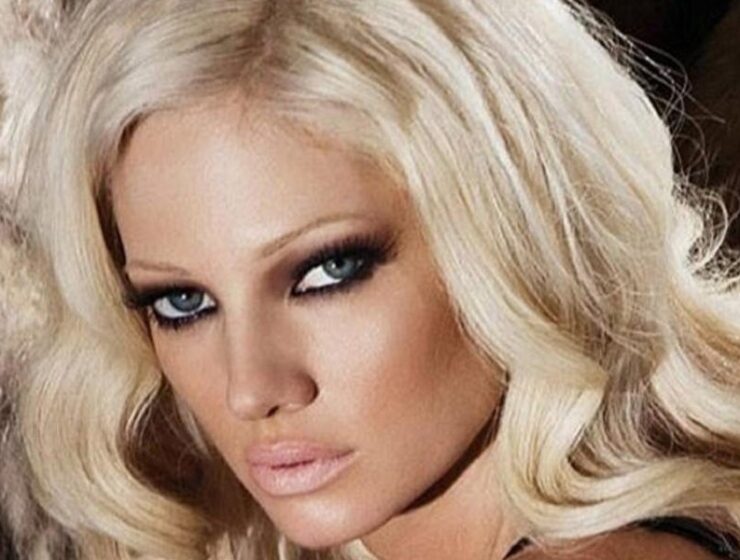 Julia alexandratou hot