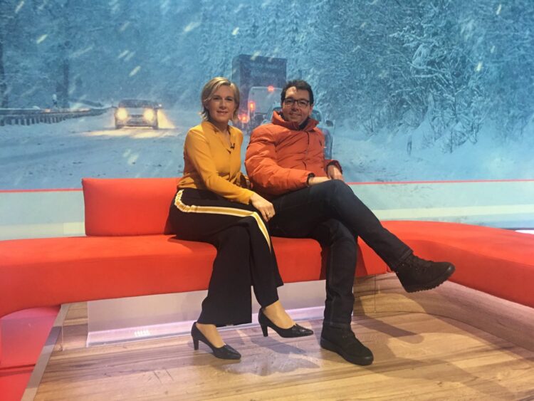 julia buchler feet 5