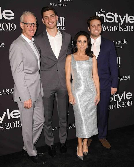 julia cheyenne hurley feet 4