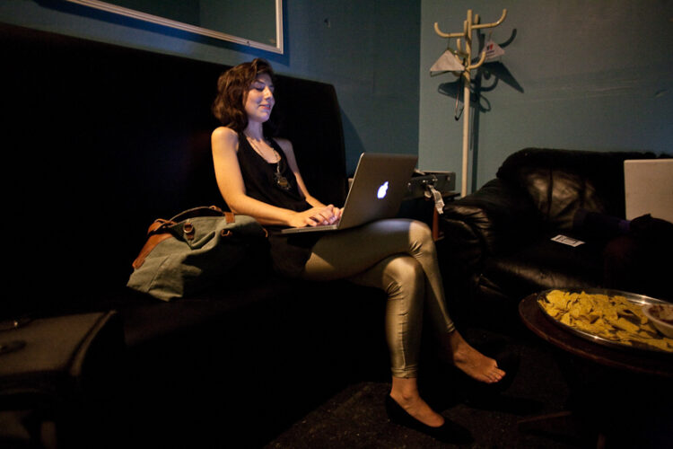 julia collins feet 4