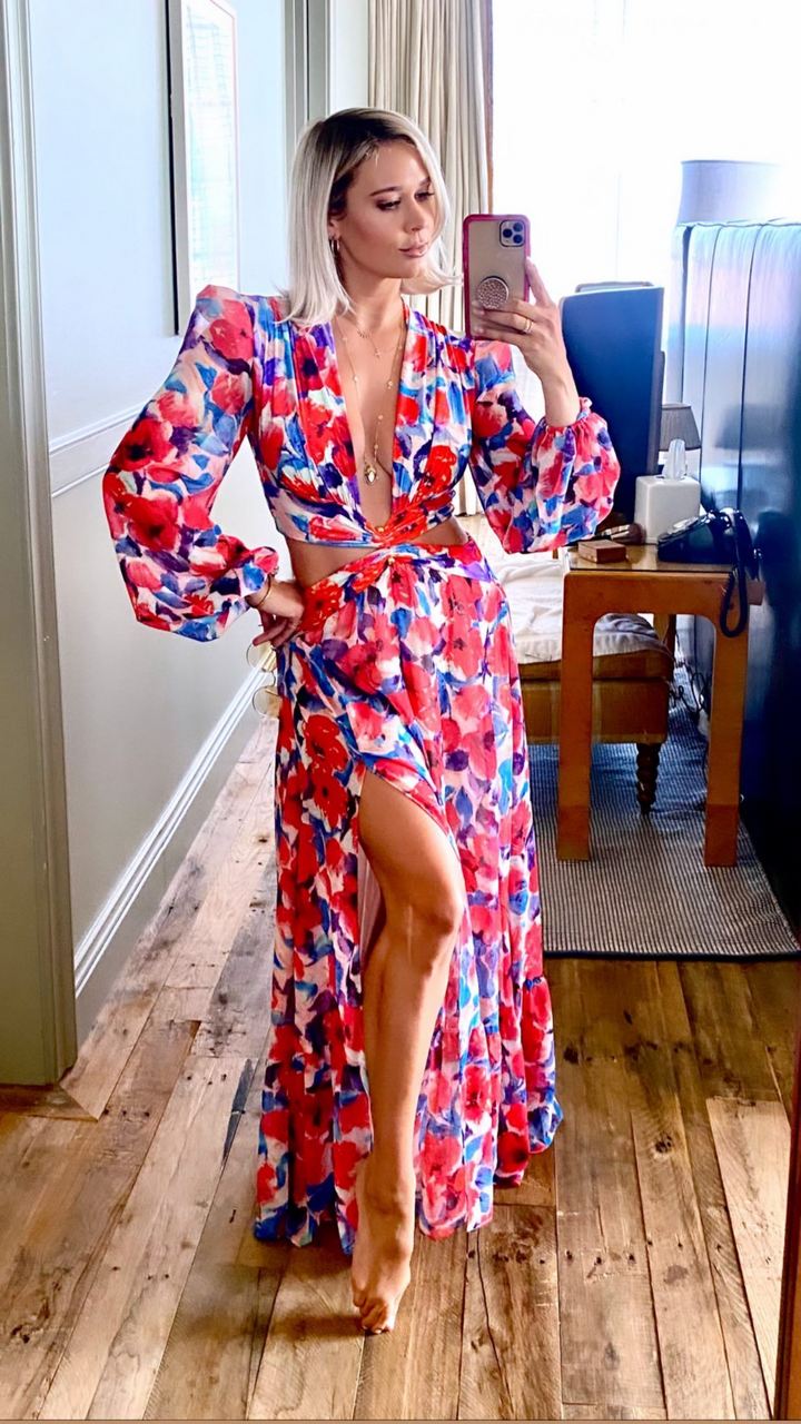 julia compton feet 1