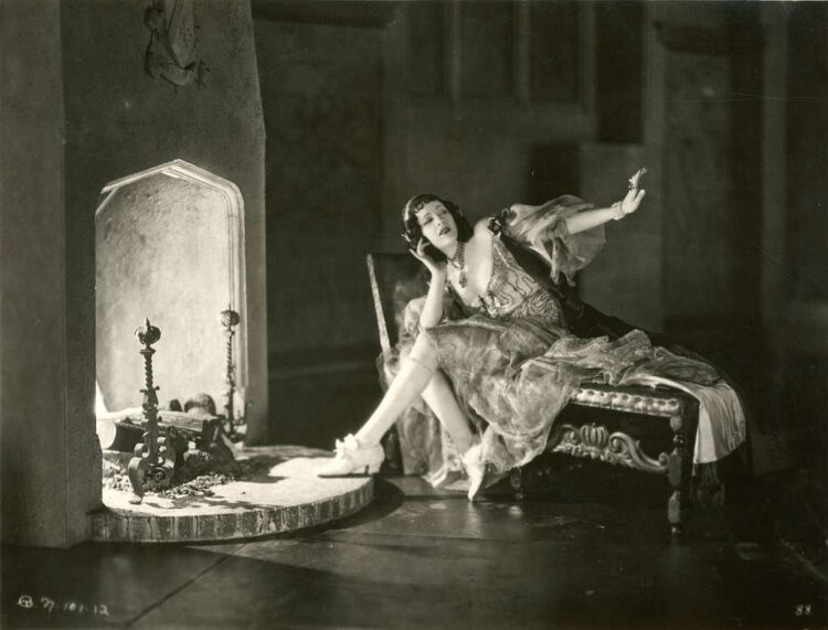 julia compton feet 6