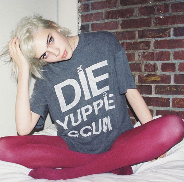 julia cumming feet 4