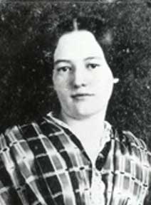 julia gardiner tyler feet 3